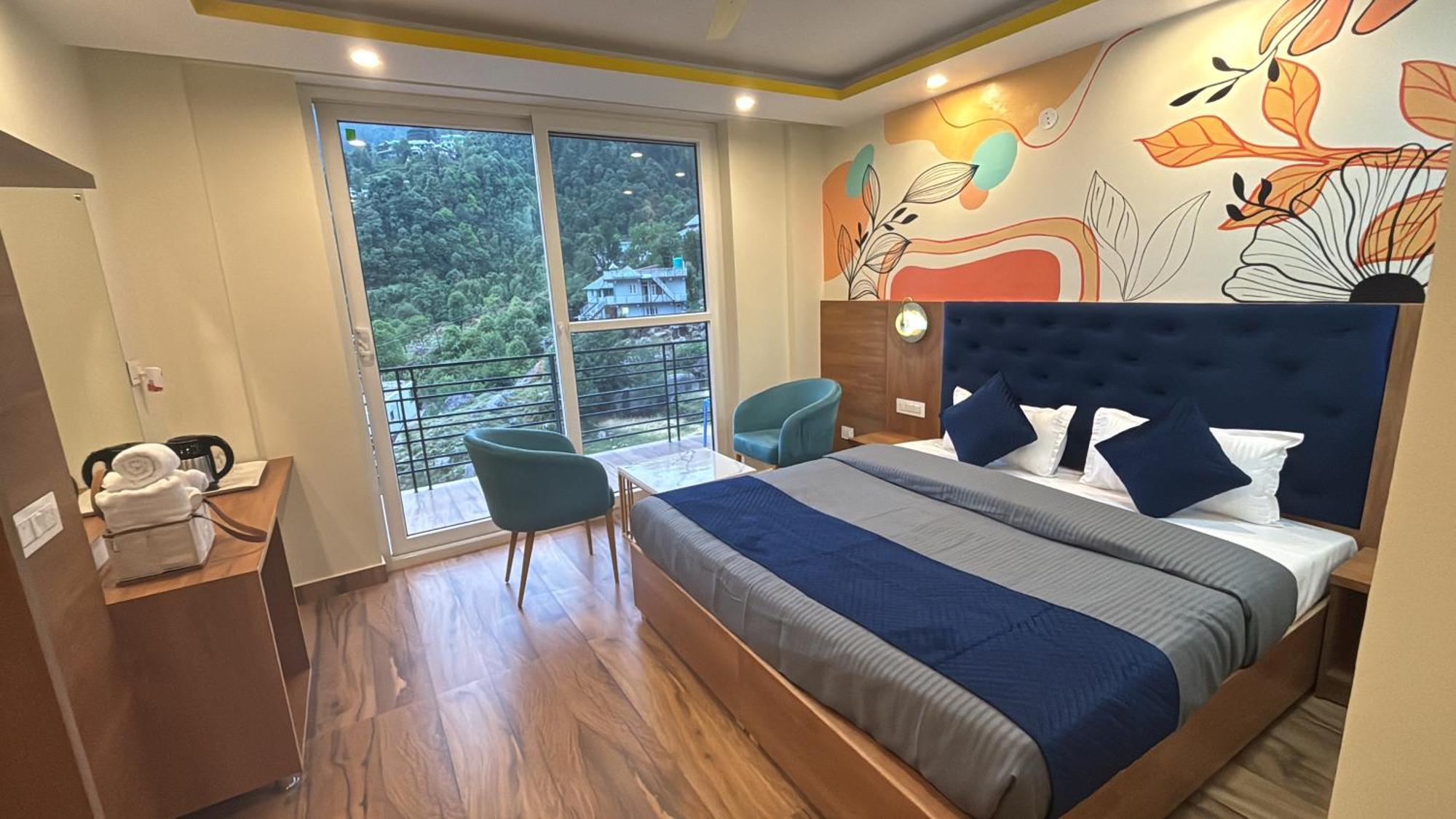 הוסטל מקלוד גאנג' Shalom Backpackers Dharamkot Mcleodganj מראה חיצוני תמונה