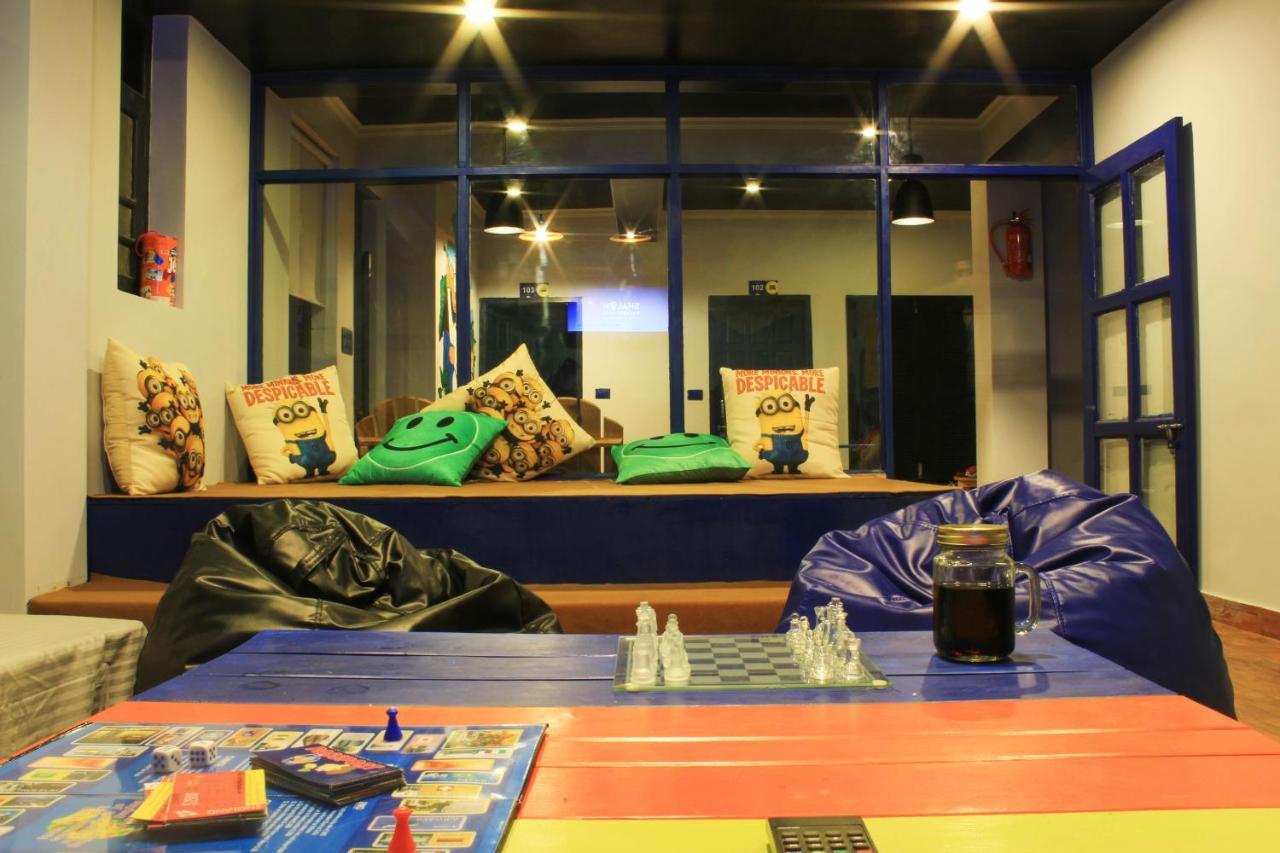 הוסטל מקלוד גאנג' Shalom Backpackers Dharamkot Mcleodganj מראה חיצוני תמונה